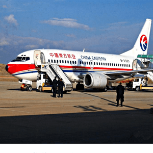 义勒力特机场空运航空快运业稳步发展的原因是什么？